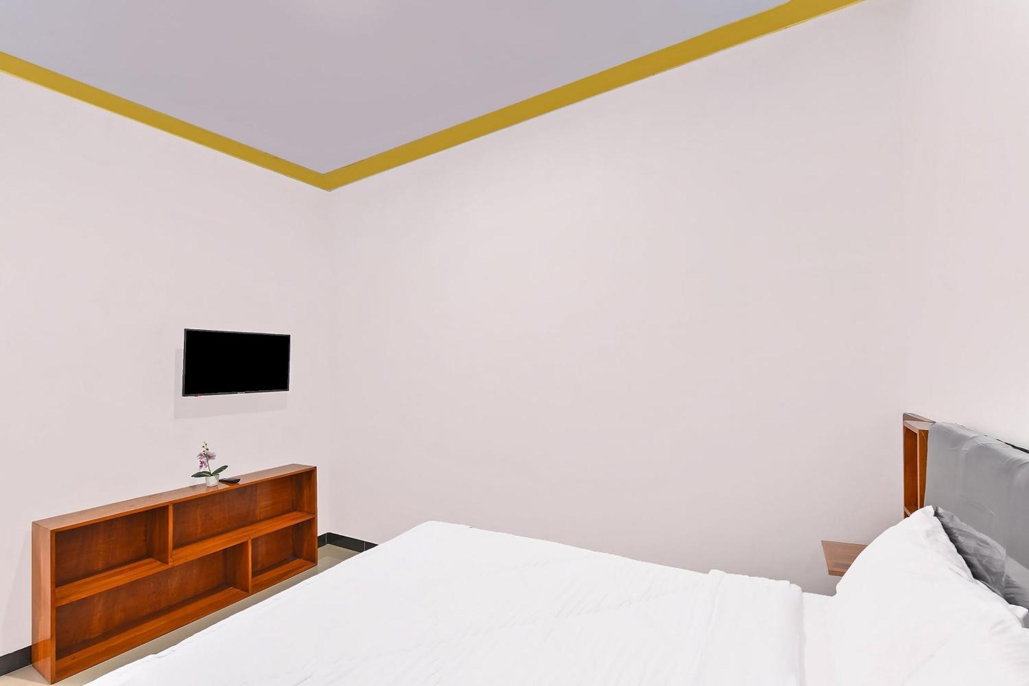Oyo 91192 Homestay Antara Gilimanuk Exterior foto